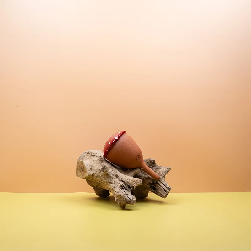 SELBSTBEWÄSSERUNG - LUTTON OLLA ROT GEPUNKTET