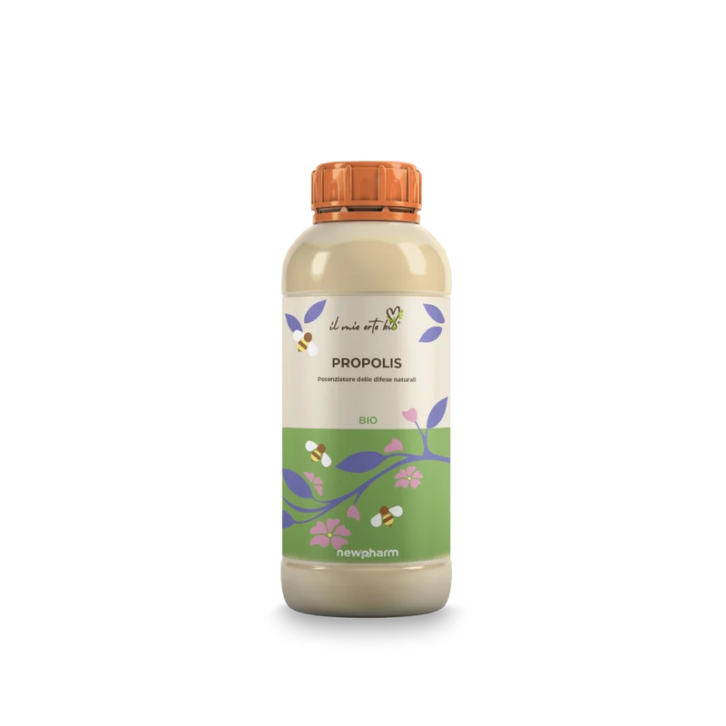 Potenziatore da agricoltura biologica Newpharm Propolis 800 ml