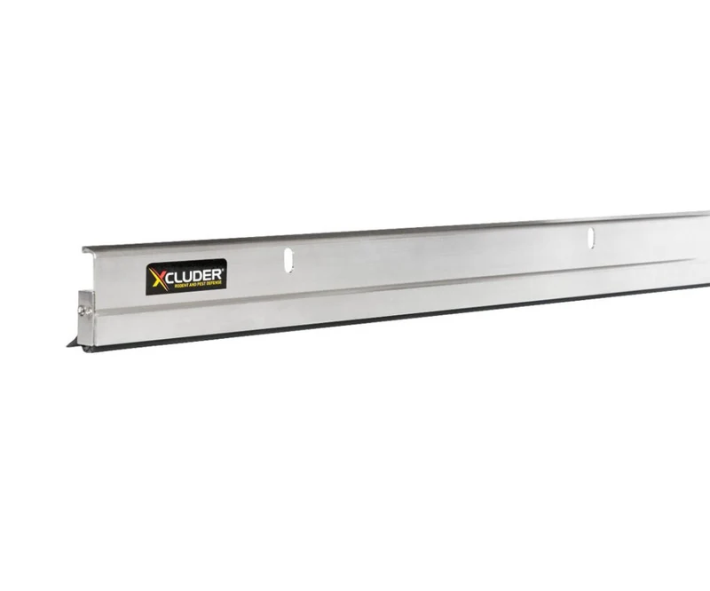 GUARNIZIONE SOTTOPORTA PER TOPI E RATTI XCLUDER L: 122cm alt: 39,5mm