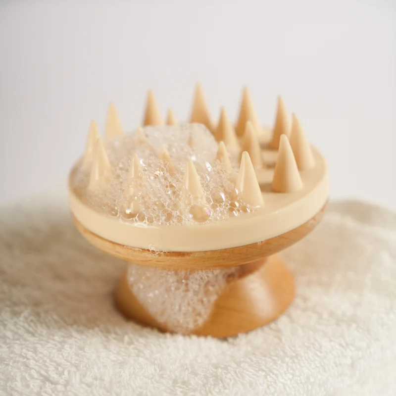 Shampoo- & Kopfhaut-Massagebürste – für gesundes, kraftvolles Haar