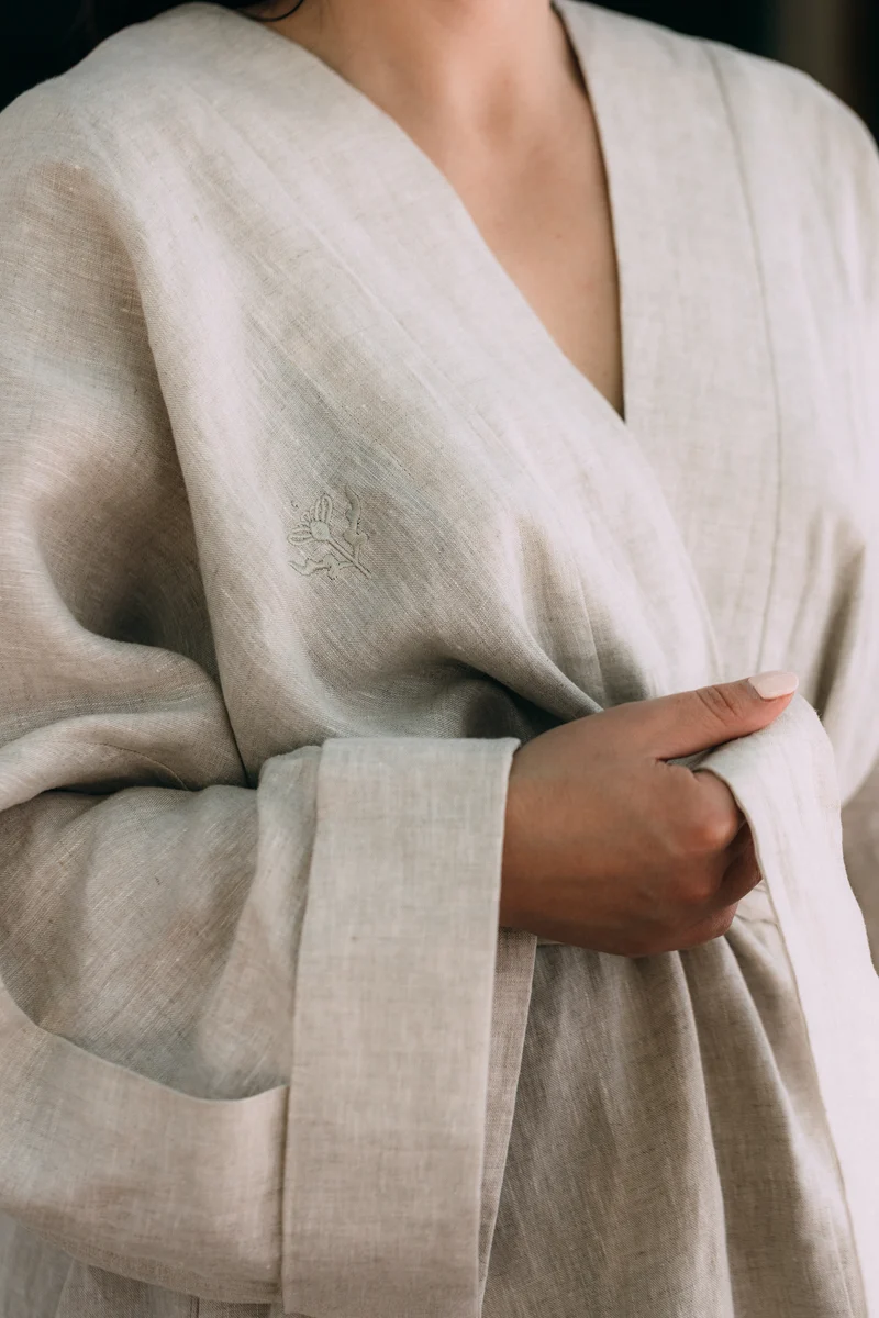 Inheems Linen Robe