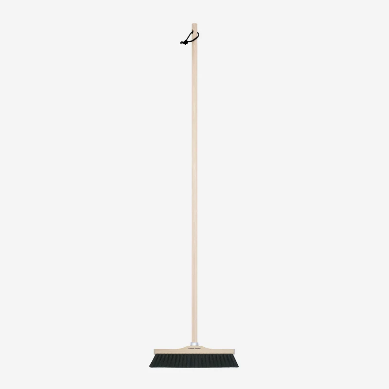 Beechwood Broom - 33cm