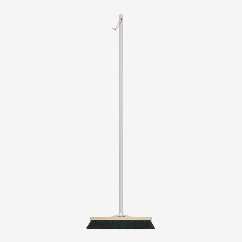 Beechwood Broom - 33cm