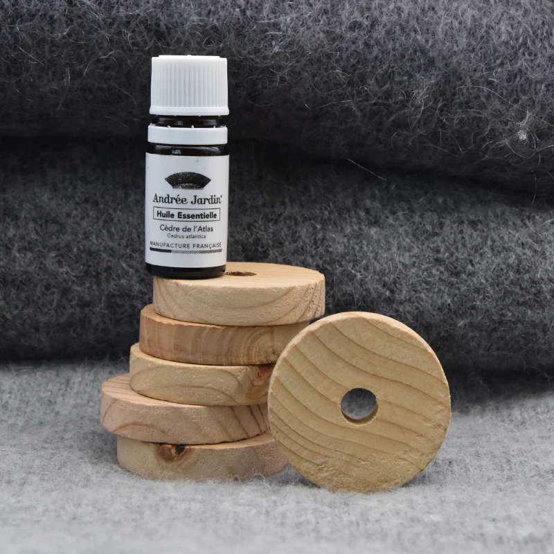 Cedar wood rings