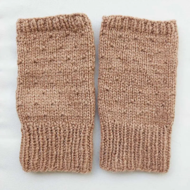 STRICKANLEITUNG | HANDSTULPEN CAMELOVE