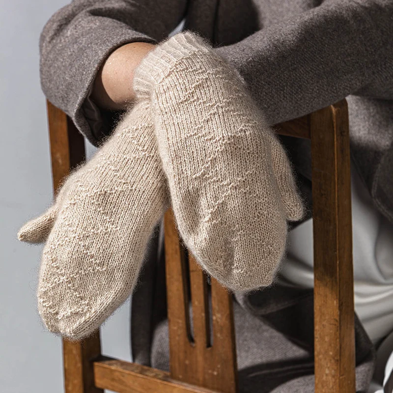 STRICKANLEITUNG | FÄUSTLINGE SITI