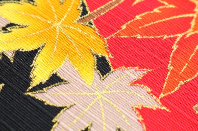 Matsumi Kogei Kokoro Tsumugi Maple Small Furoshiki Red
