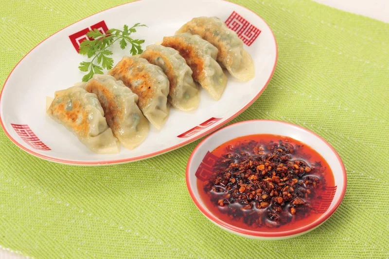 Momoya Spicy but not too spicy slightly spicy raayu 110g