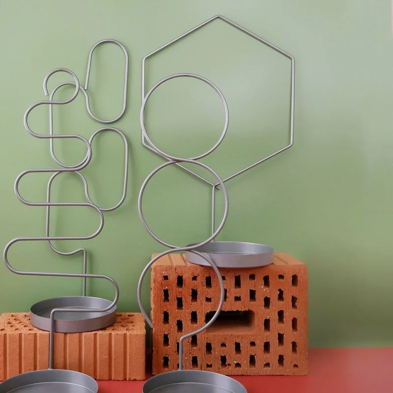 PFLANZENSTÜTZE - ESSCHERT GEO STAND SILVER